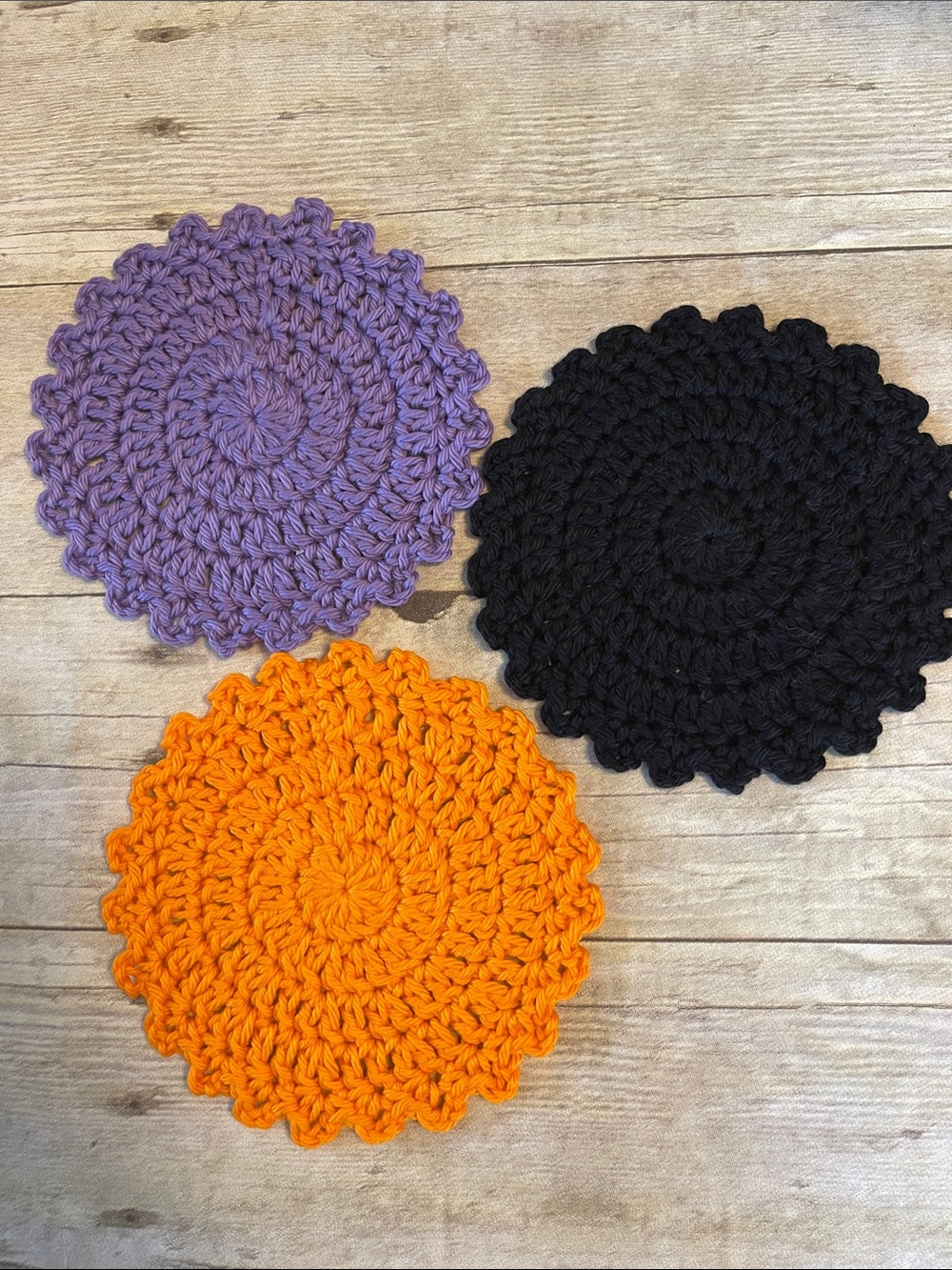 Bundle of 3 Cotton Halloween Colors Small Doilies/Coasters 5 1/2 Inches - Picture 2 of 4
